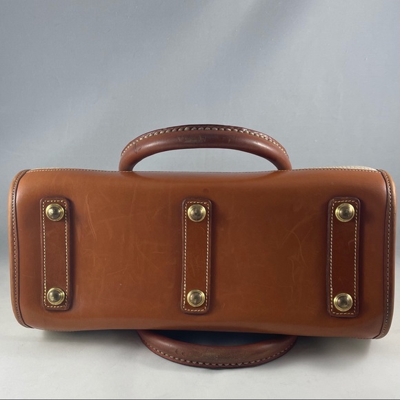 Vintage Dooney & Bourke All Weather Hand bag - Picture 4 of 13